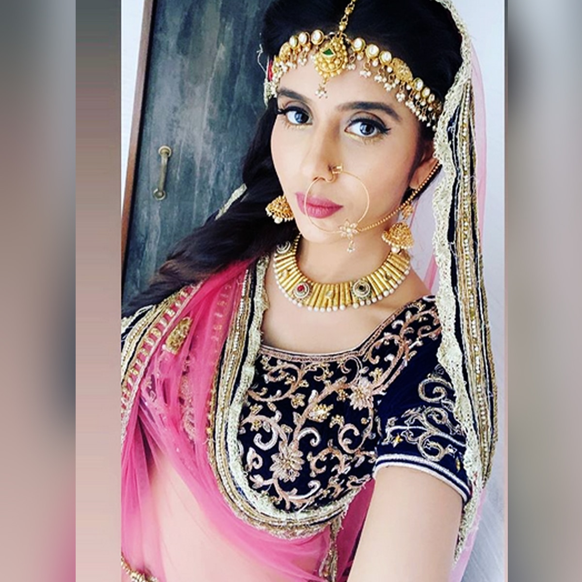 चारू असोपा