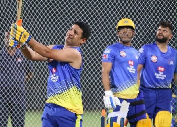 धोनी की टीम का होगा कोरोना टेस्ट, चेन्नई में इकट्ठा होंगे माही के धुरंधर