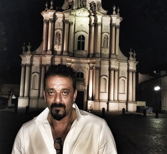 दत्त परिवार का दुश्मन रहा है कैंसर, संजय से मां और पत्नी को छीन चुकी है ये बीमारी