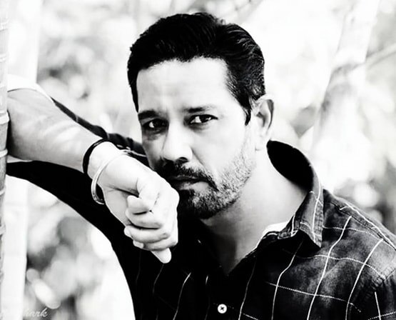 राज बब्बर का दामाद है ये एक्टर, फिल्मों में रहा फ्लॉप, टीवी ने दिलाई शोहरत