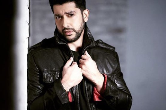 पापा बने एक्टर आफताब श‍िवदसानी, फोटो शेयर कर फैंस को दी खुशखबरी