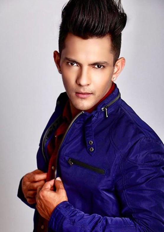 एक्टिंग-सिंगिंग का नहीं चला जादू, एंकरिंग कर मशहूर हुए आदित्य नारायण