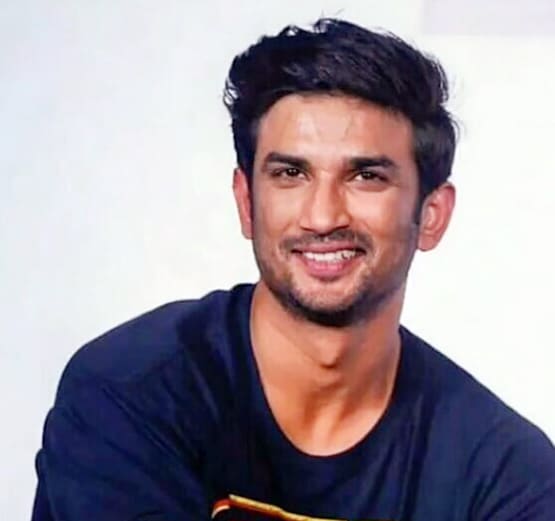 अंकिता ने शेयर की सुशांत की मां की तस्वीर, कहा- उम्मीद है मां के साथ हो