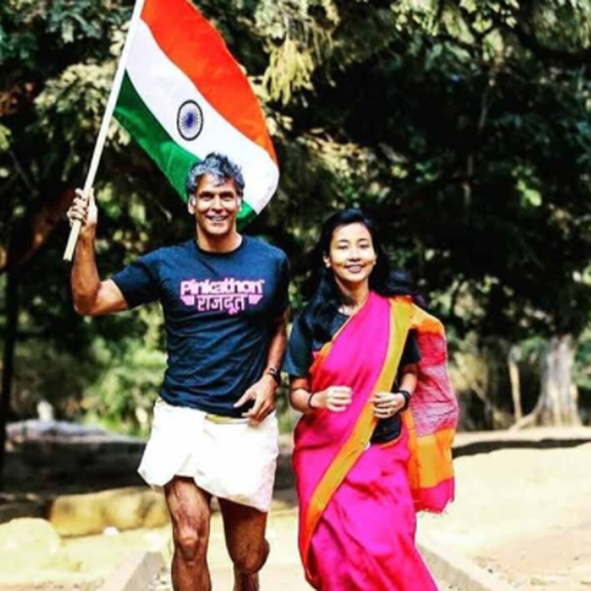 मिलिंद सोमन और अंकिता कोंवर