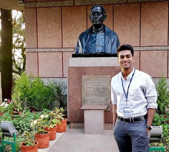 कौन हैं वो 4 IAS ऑफिसर, जिनसे इंस्पायर्ड हुए UPSC टॉपर प्रदीप सिंह