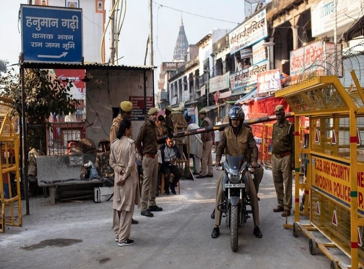 सीमाएं सील, सभी रास्तों पर निगरानी, अयोध्या में ऐसी होगी सिक्योरिटी