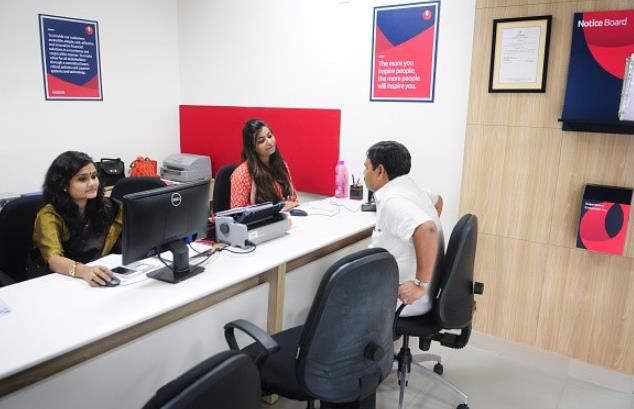 कंपनी ने लिया एक फैसला, 10% से ज्यादा गिर गए बंधन बैंक के शेयर