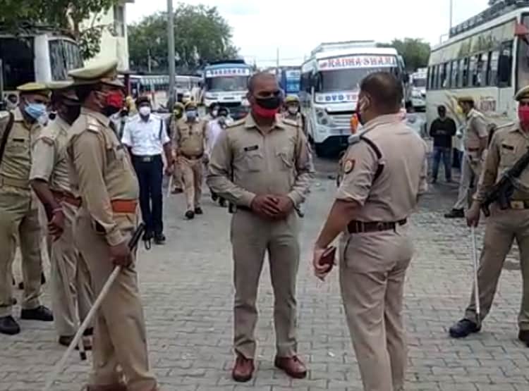 UP: 34 यात्रियों से भरी बस हाइजैक, इटावा में वाहन तो झांसी में मुसाफिर मिले