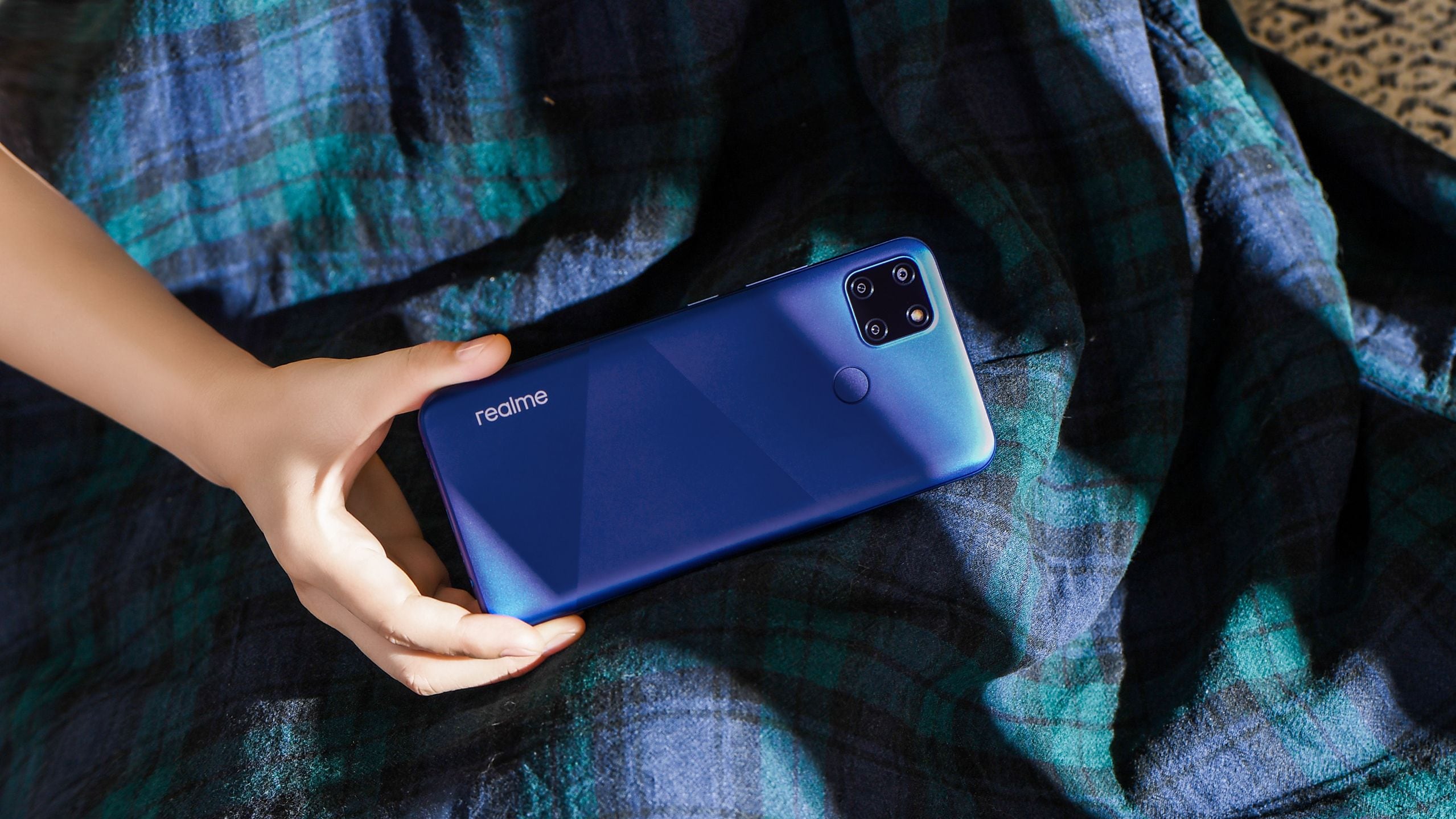 बड़ी बैटरी के साथ Realme C15, C12 लॉन्च, कीमत 8,999 रुपये से शुरू