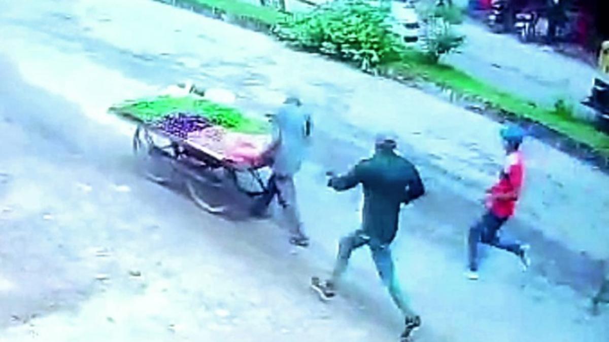 हरियाणा: शोरूम में बैठे व्यापारी की हुई थी गोली मारकर हत्या.