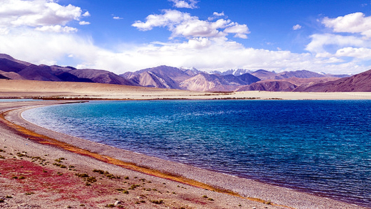 What are fingers 4 8 near Pangong Lake