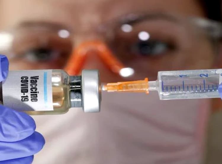 दो अलग-अलग बार क्यों लगेंगे रूस की कोरोना वैक्सीन के टीके ?