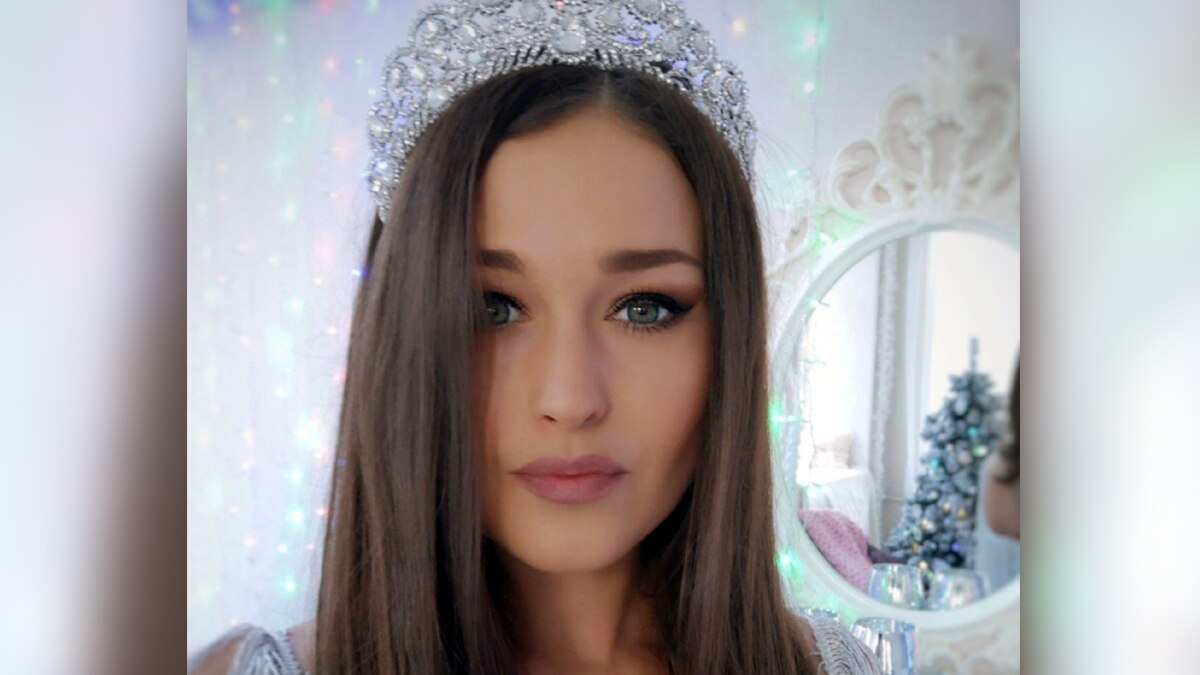 Putin Daughter took covid-19 Vaccine Sputnik V