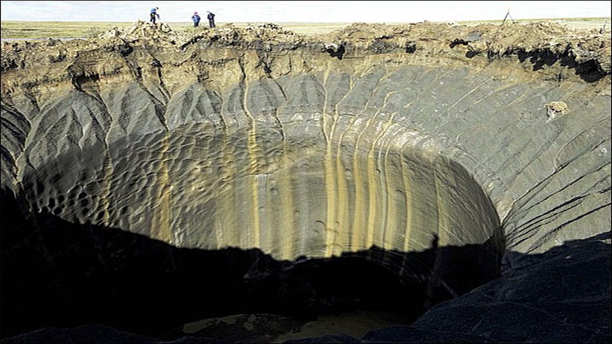 165 Feet deep crater in Russian Arctic Tundra