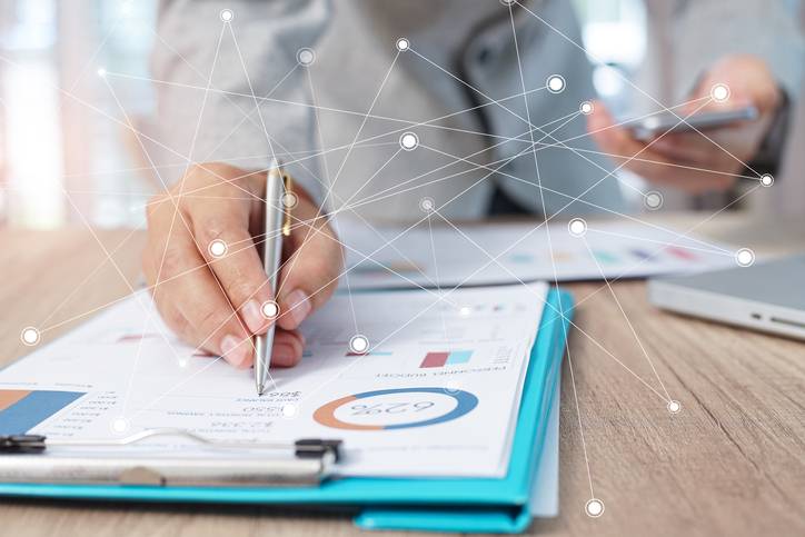 चाह रहे हैं पर्सनल लोन लेना, जानें इन 10 बैंकों की ब्याज दर