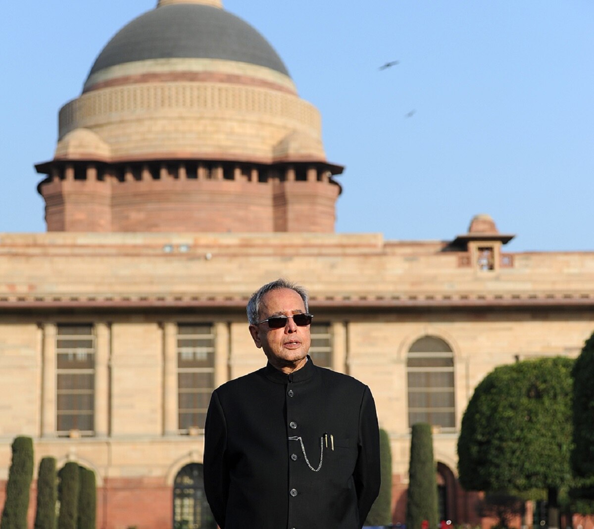 प्रणब मुखर्जी का लंबी बीमारी के बाद निधन