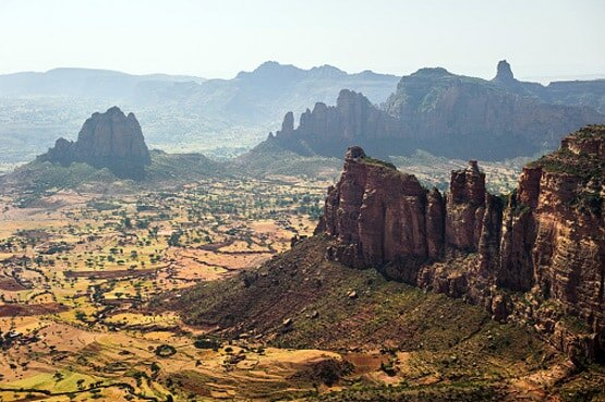 दुनिया के ये देश कभी नहीं मनाते अपनी आजादी का जश्न, जानिए वजह