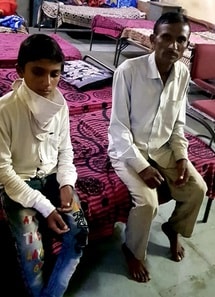 बेटे को परीक्षा दिलाने के लिए पिता ने 105 किमी तक चलाई साइकिल