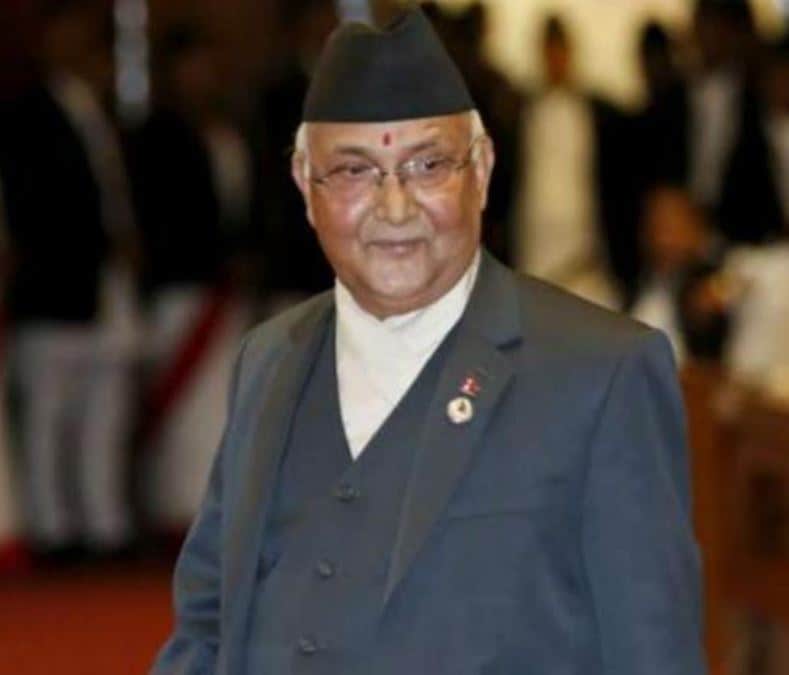 चीन के जमीन हड़पने पर हंगामा, क्या इसलिए रणनीति बदलने को मजबूर हुए ओली?