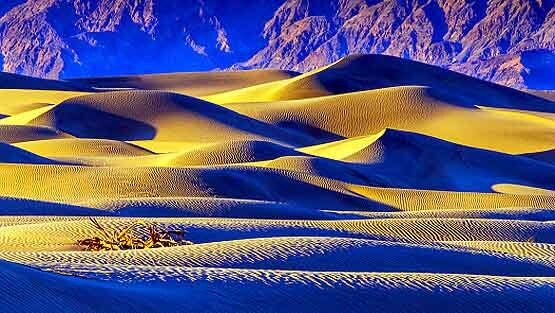 इतनी गर्मी कि थर्मामीटर टूट जाए, डेथ वैली में रिकॉर्ड 54 डिग्री के पार हुआ पारा