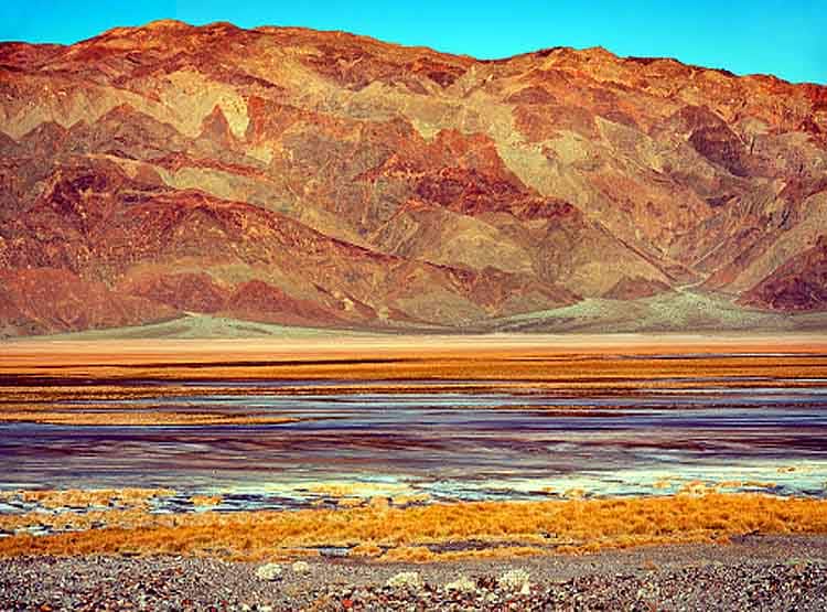 इतनी गर्मी कि थर्मामीटर टूट जाए, डेथ वैली में रिकॉर्ड 54 डिग्री के पार हुआ पारा