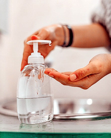 इन तरीकों से घर पर ही पता करिए, आपका सैनिटाइजर असली है या नकली