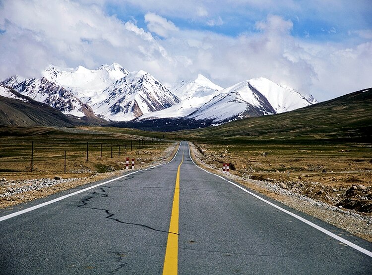 चीन-PAK का 51 हजार करोड़ का रेल प्रोजेक्ट, भारत के लिए टेंशनः एक्सपर्ट