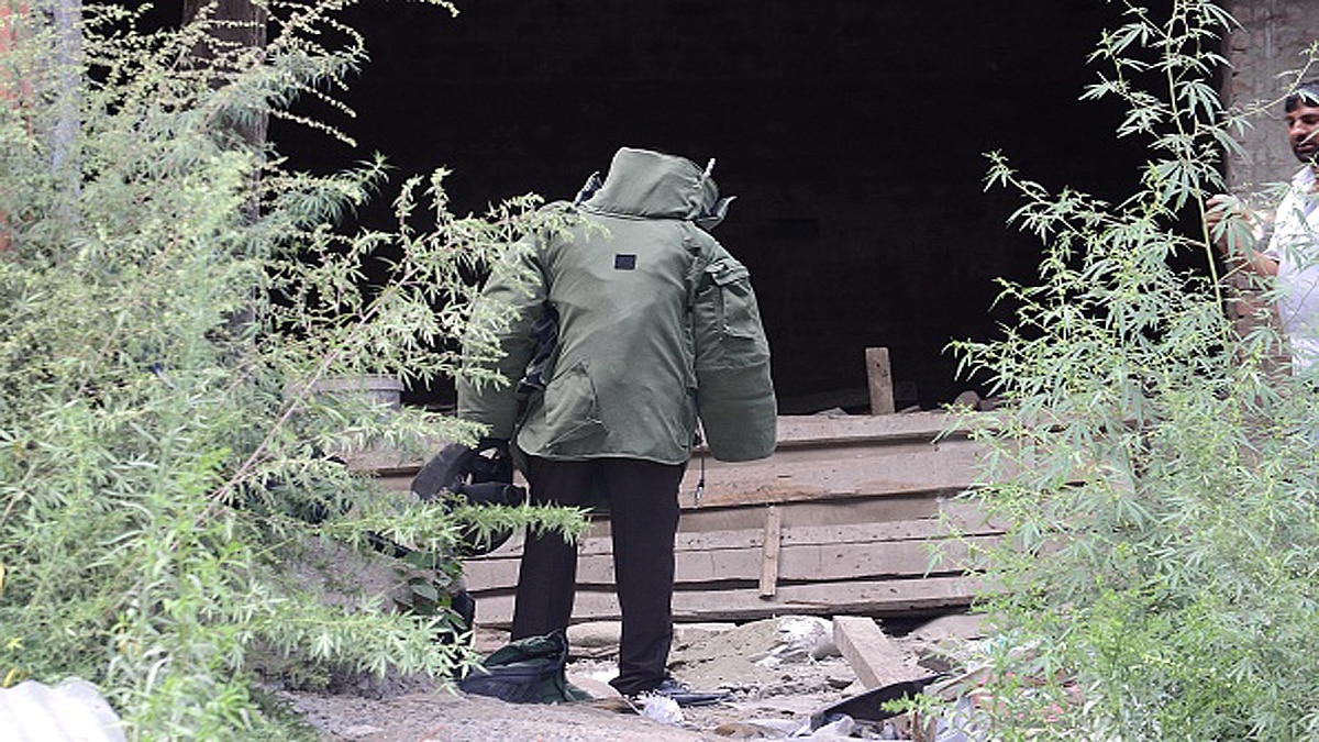 NSG diffused Bombs seized from ISIS terrorist