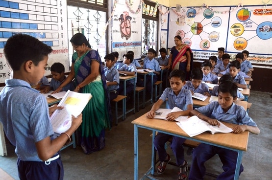 EWS कोटा कानून क्या है, पांच जजों की संवैधानिक बेंच इसमें क्या देखेगी?