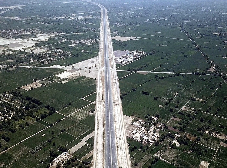 चीन-PAK का 51 हजार करोड़ का रेल प्रोजेक्ट, भारत के लिए टेंशनः एक्सपर्ट