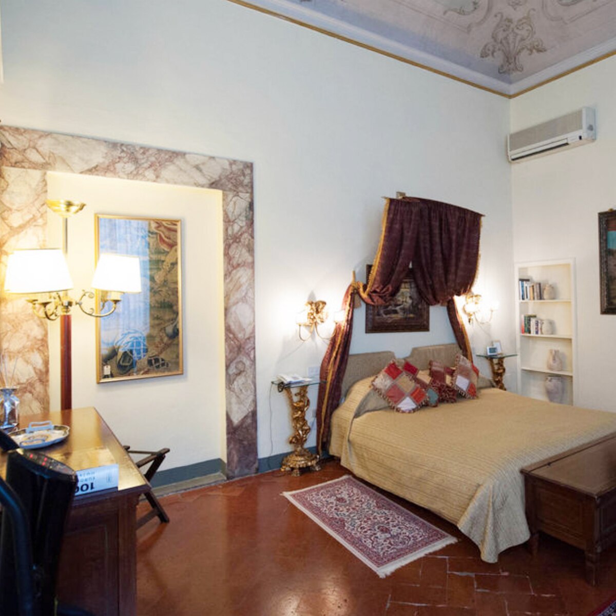 इटली का होटल प्लाजो मैग्नानी फेरोनी