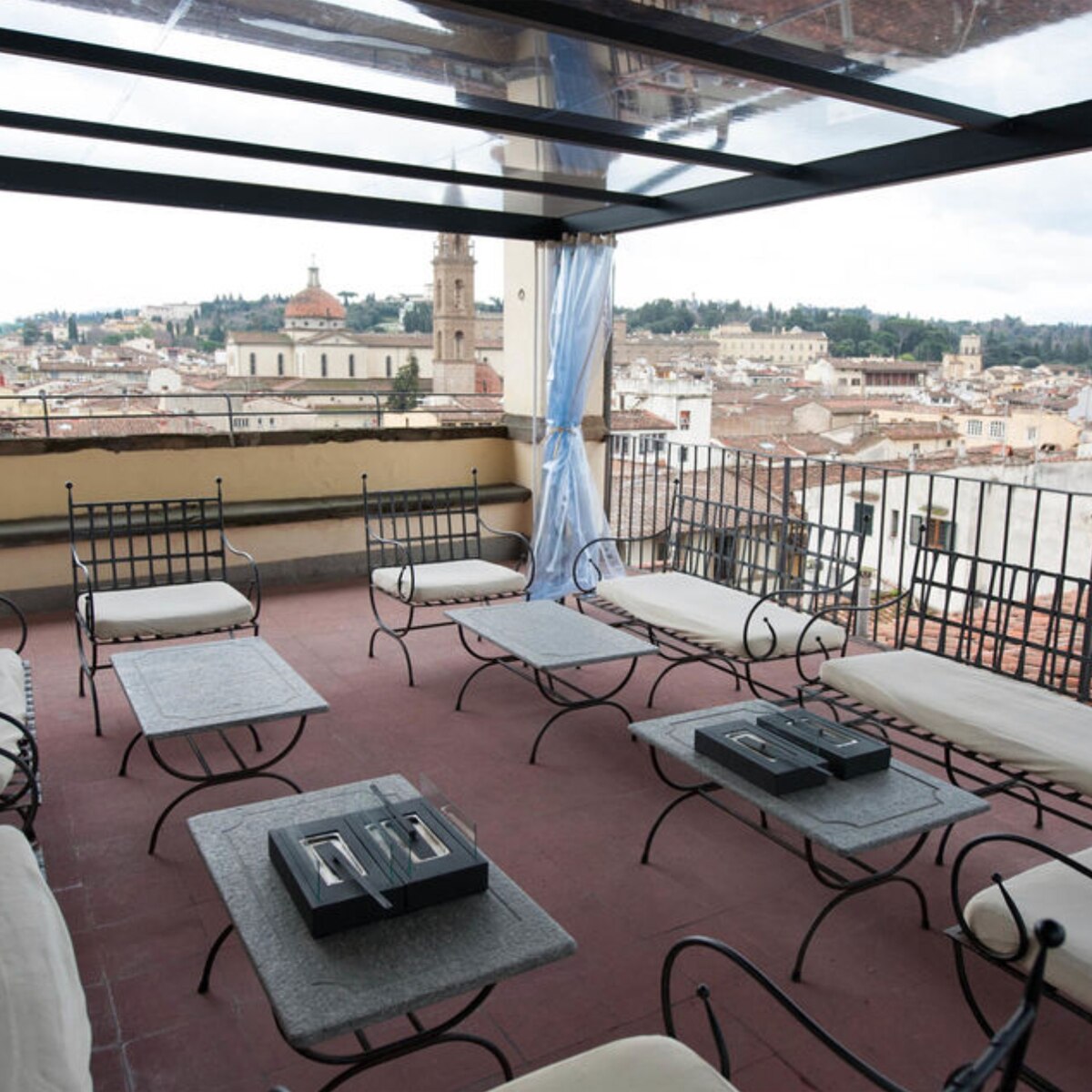 इटली का होटल प्लाजो मैग्नानी फेरोनी