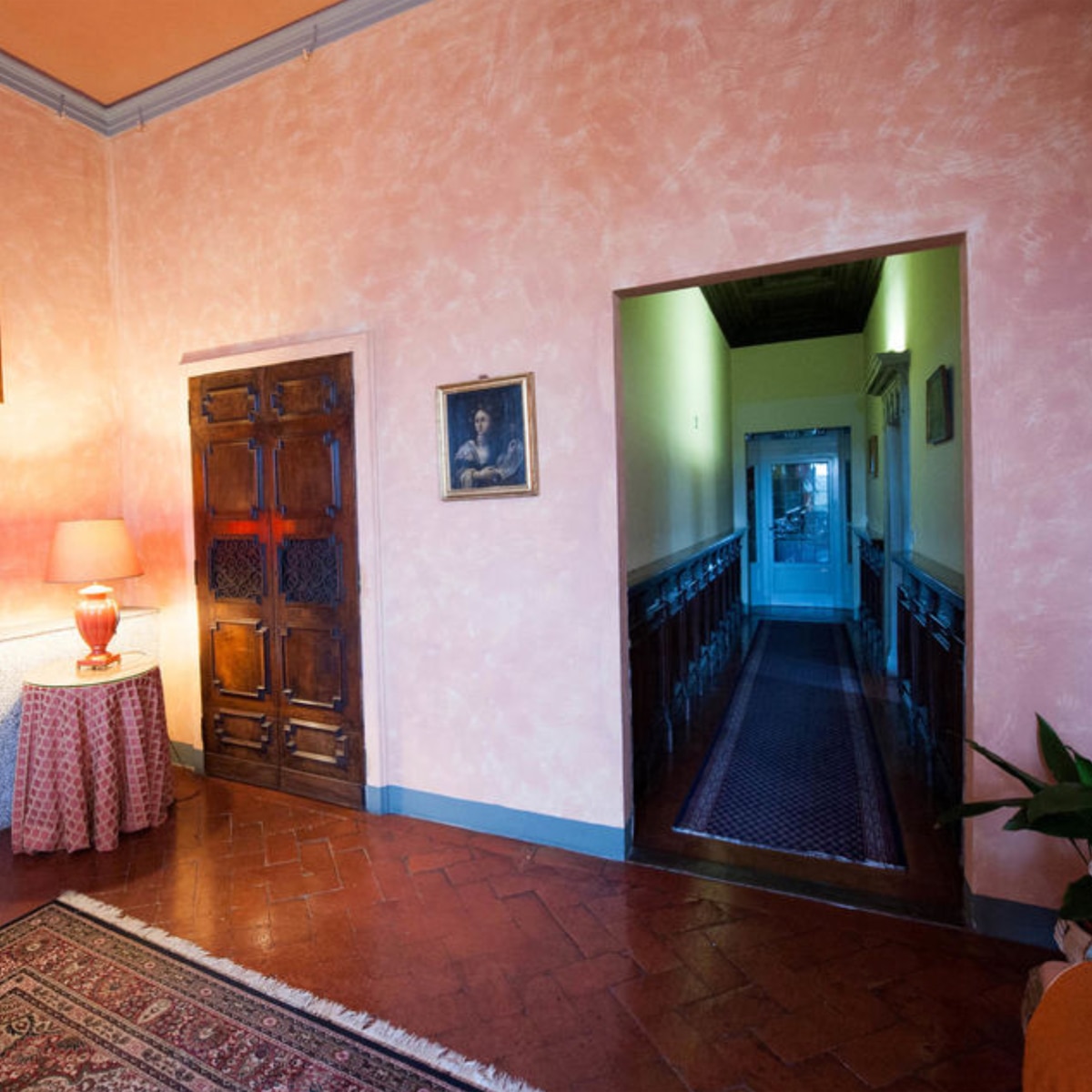 इटली का होटल प्लाजो मैग्नानी फेरोनी