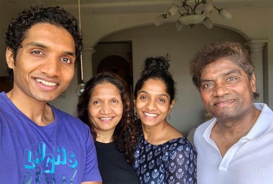 रियल लाइफ में सख्त पिता हैं सबको हंसाने वाले जॉनी लीवर, देखें फैमिली फोटोज