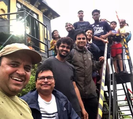 तारक मेहता...के जेठालाल को आई पुराने दिनों की याद, शेयर की Photos