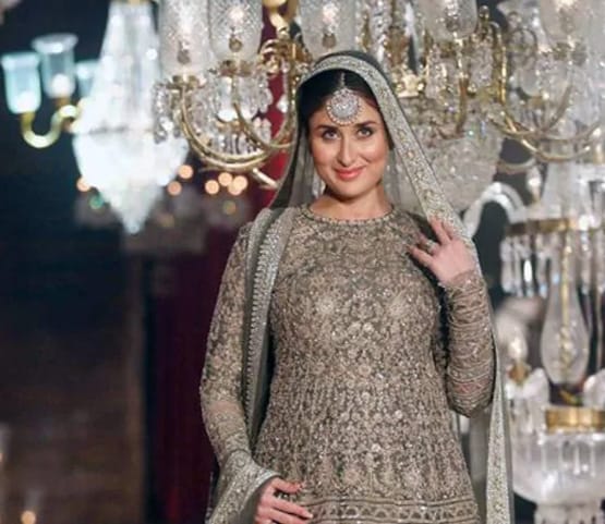 जब करीना कपूर पहली बार बनी थीं मां, वायरल हुआ था बेबो का हर अंदाज