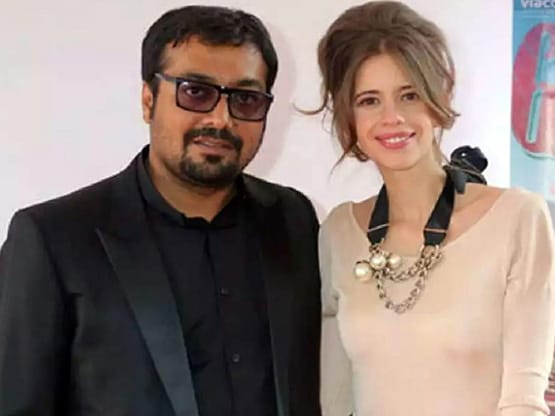 लिव-इन में रहे बॉलीवुड के ये सितारे, किसी ने की शादी तो किसी का टूटा रिश्ता