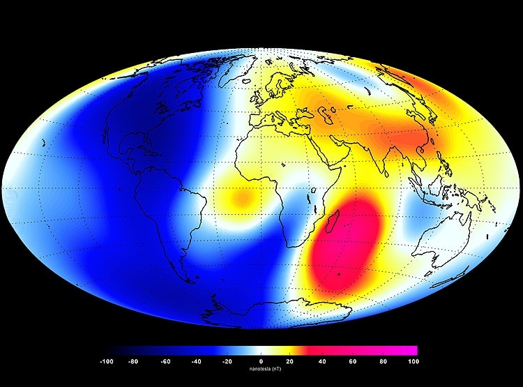 NASA की चेतावनी, धरती की मैग्नेटिक फील्ड में हो रहे खतरनाक बदलाव