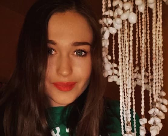 पुतिन की बेटी को दी गई कोरोना वैक्सीन, दोनों बेटियों की लाइफ है सीक्रेट