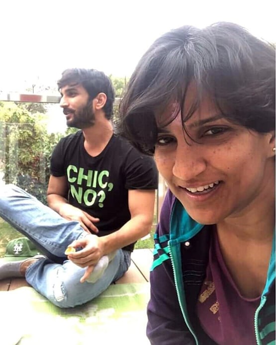 PHOTOS: अपनी चारों बहनों पर जान छिड़कते थे सुशांत, ऐसा रहा था रिश्ता