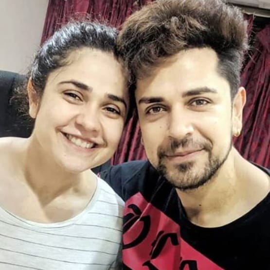 दोस्ती से कम नहीं टीवी के इन पॉपुलर भाई-बहनों की जोड़ी, ऐसी है बॉन्ड‍िंग