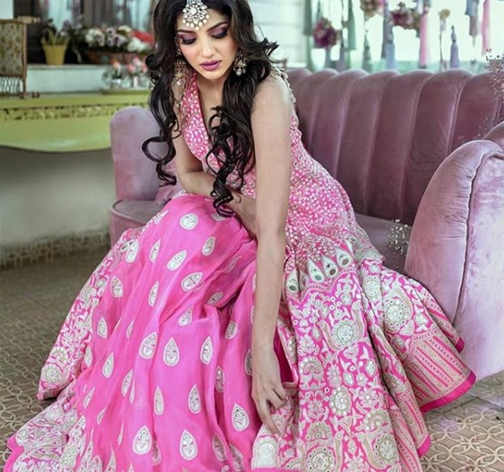 कोरोना के बीच राणा दग्गुबाती-मिहीका ने निभाई मेहंदी की रस्म, Photos