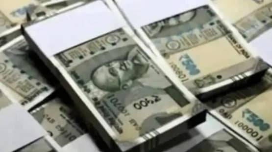 'उल्कापिंड से मिलेंगे 5 हजार करोड़', बोलकर रिटायर्ड जवान से ठगे डेढ़ करोड़