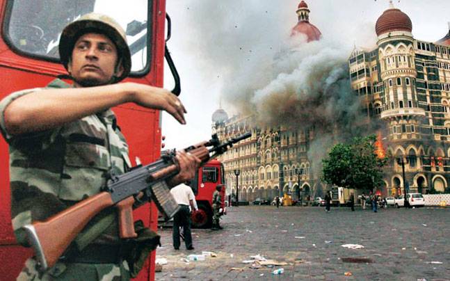 मुंबई हमले में बचाई थी कई लोगों की जान, कोरोना से जंग हारा ये अफसर