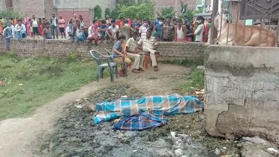 खून के छीटों से खुला हत्या का राज