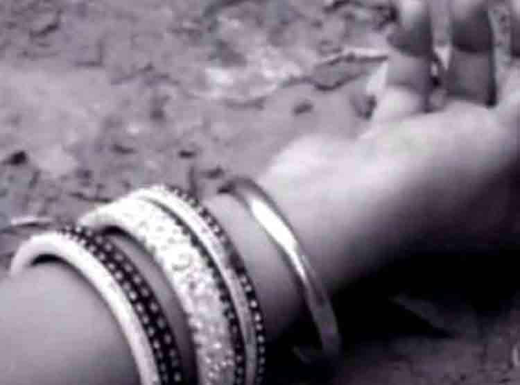 कार में लेडी डॉक्टर का गला दबाया, फिर चाकू घोंपे...दरिंदा बन गया था साथी डॉक्टर