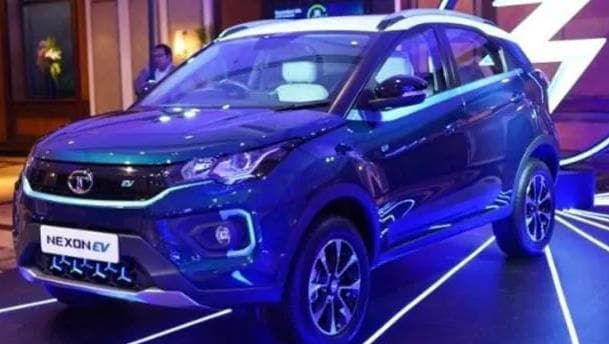 टाटा किराये पर दे रही है 15 लाख की कार, 36 महीने चलाएं फिर लौटाएं