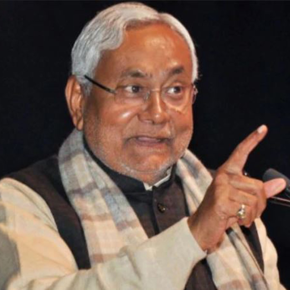 नीतीश कुमार