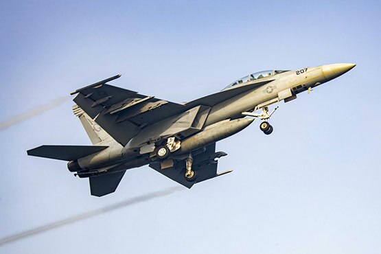 चीन बोला- पास आ रहा था अमेरिका का सैन्य विमान, धमकाकर भगाया