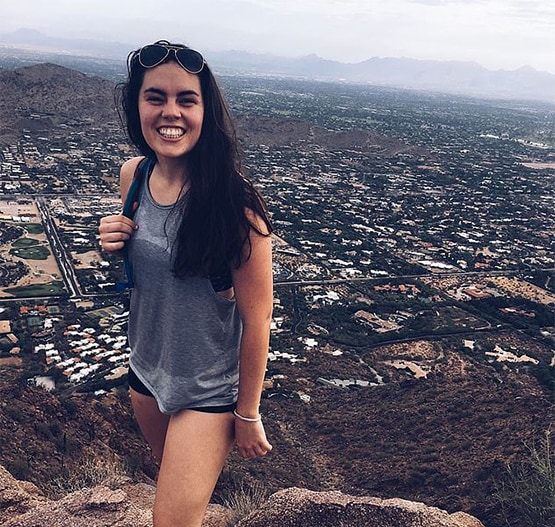 कोरोना वैक्सीन: 22 साल की साइंटिस्ट अपनी मौत का जोखिम उठाने को तैयार